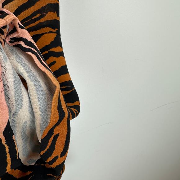 A.L.C. Brinkley Silk Mini Dress Animal Print V Neck A Line Long Sleeve Boho US 0 - Picture 13 of 13